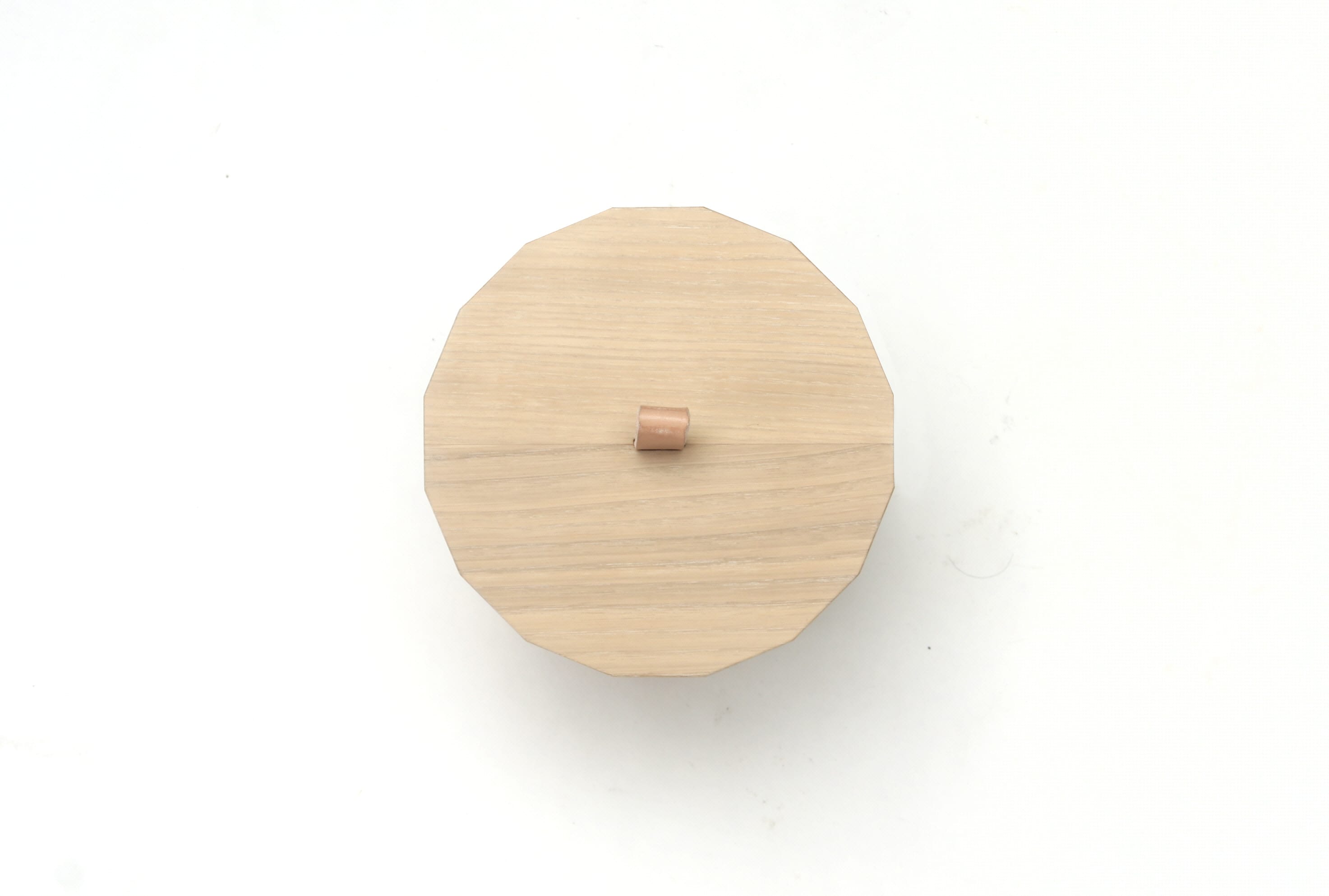 小物入れ（中）